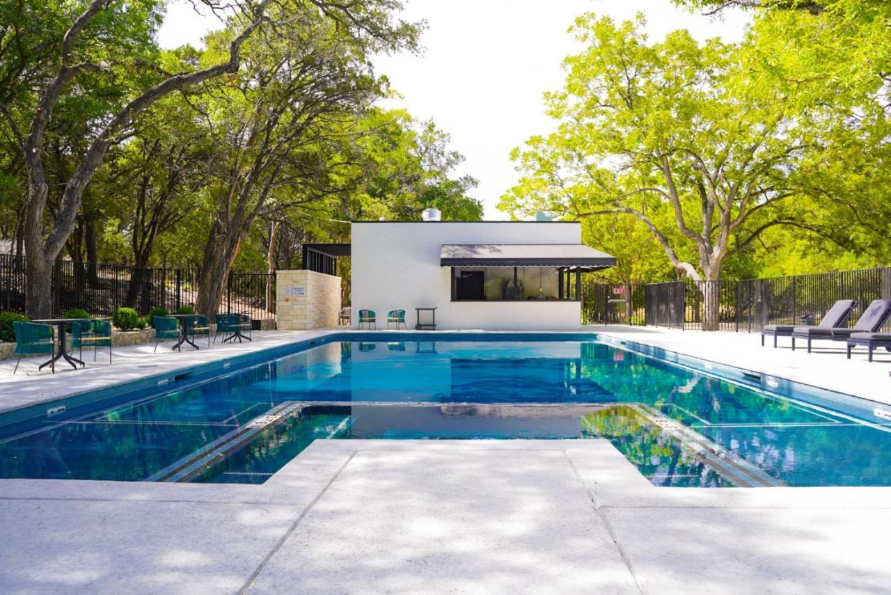 Wimberley Inn & Bar Buitenkant foto
